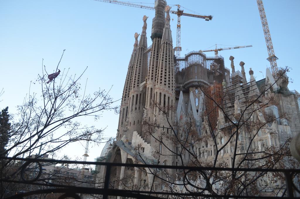 Gaudi Apartment บาร์เซโลนา ภายนอก รูปภาพ