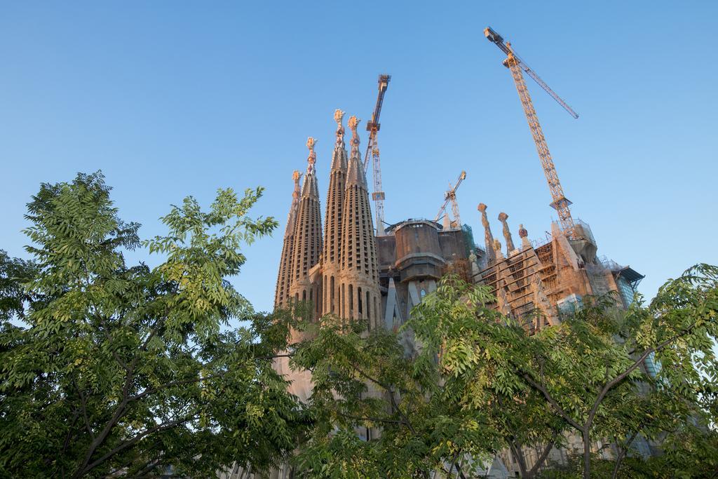 Gaudi Apartment บาร์เซโลนา ภายนอก รูปภาพ